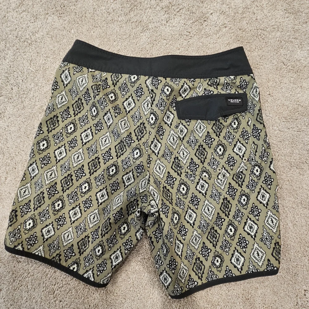 Volcom Men's Geometric Swim Shorts - Black and Tan - Picture 5 of 5